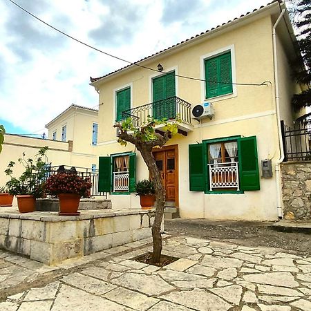 My Traditional Home Galaxidi Exterior photo